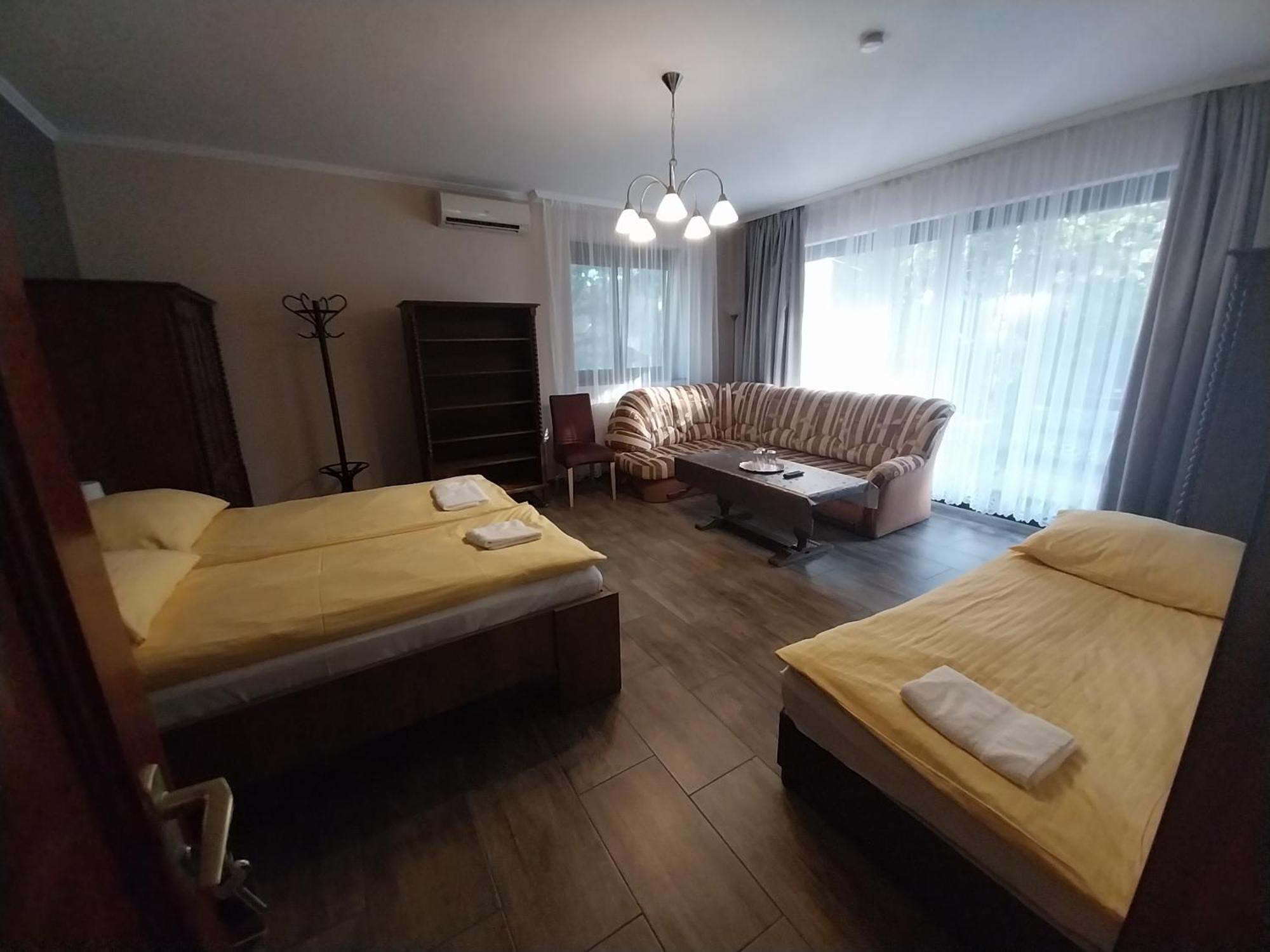 Fenyves Vendeghaz - Siofok Apartment Exterior photo